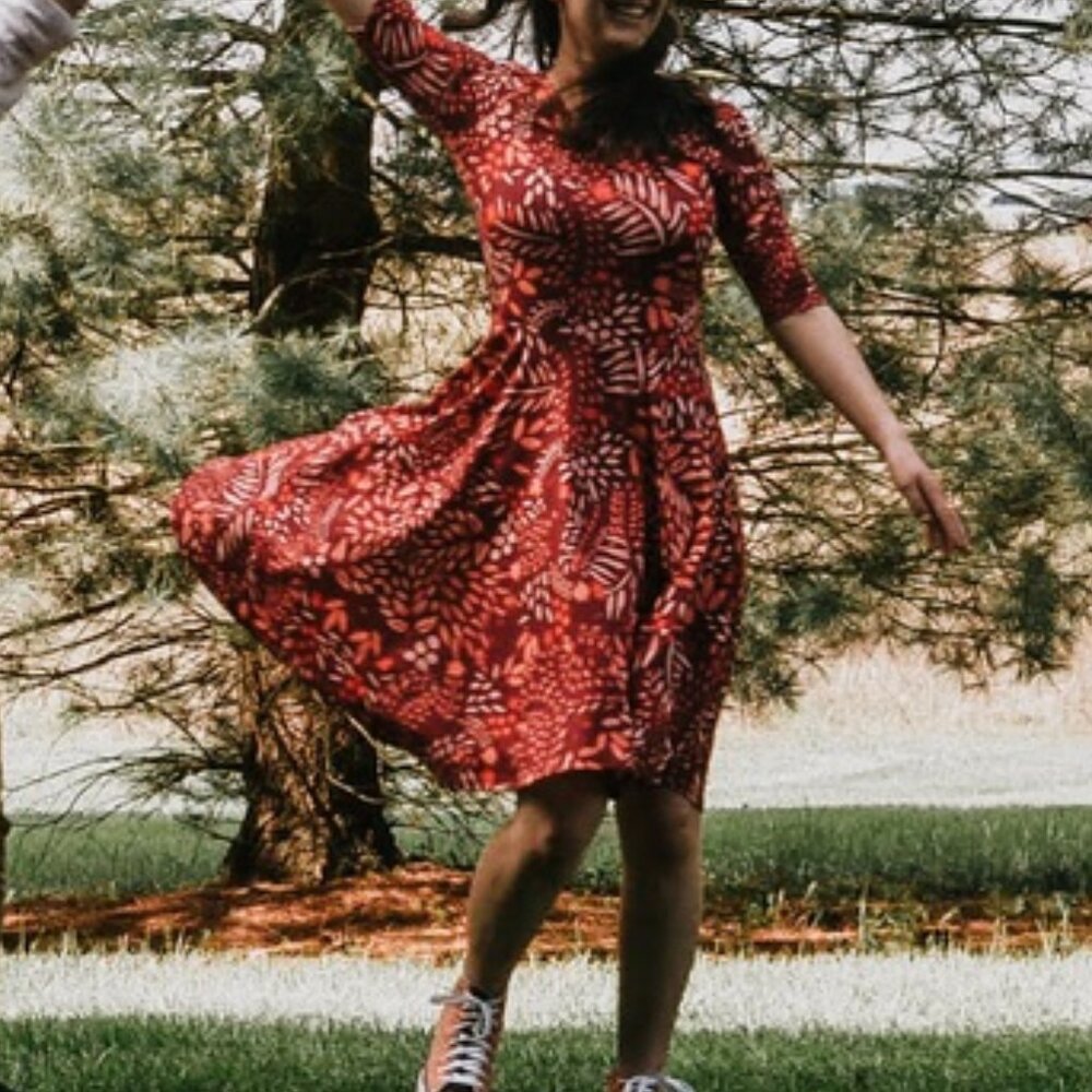 LuLaRoe red patterned dress